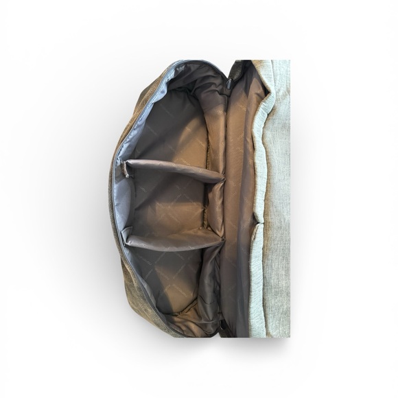 Nanobébé Elegant Gray Women's Baby Diaper Bag - Picture 3 of 5